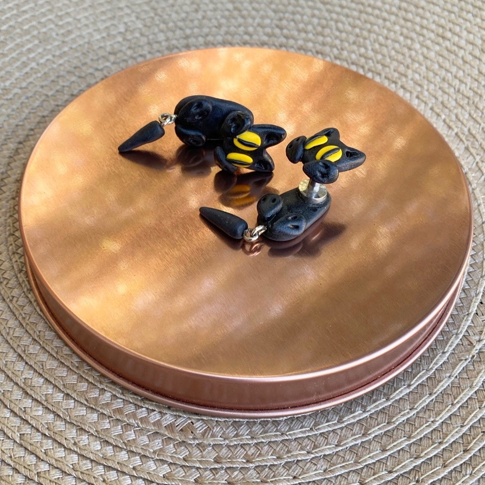 🍁🎃 Etsy Hand Crafted | 💎 Dangling Black Cat 🐈‍⬛ Stainless Steel Plugs/Gauges - Picture 5 of 5